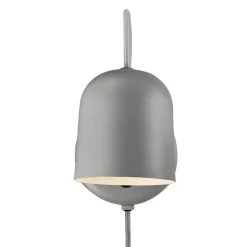 Angle vegglampe med USB