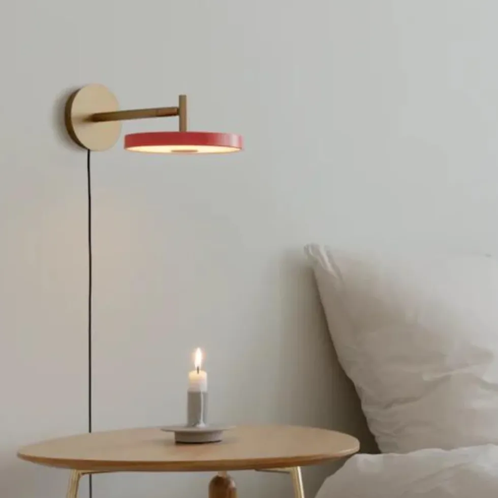 Asteria vegglampe kort