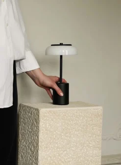 Blossi mini oppladbar bordlampe H26