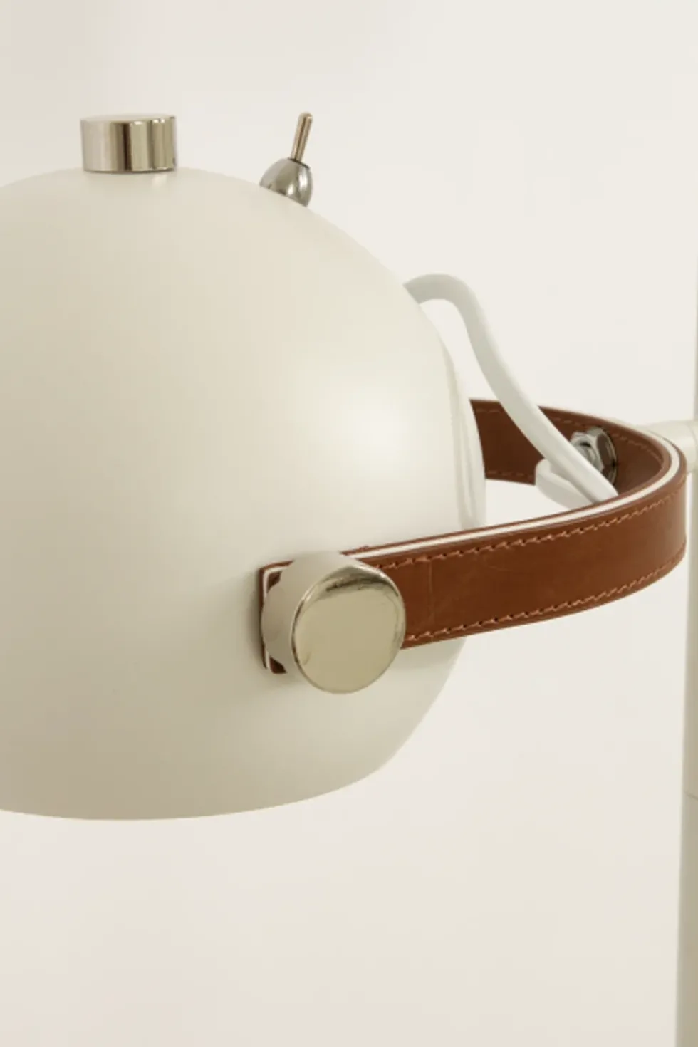 Bow gulvlampe -3 lys