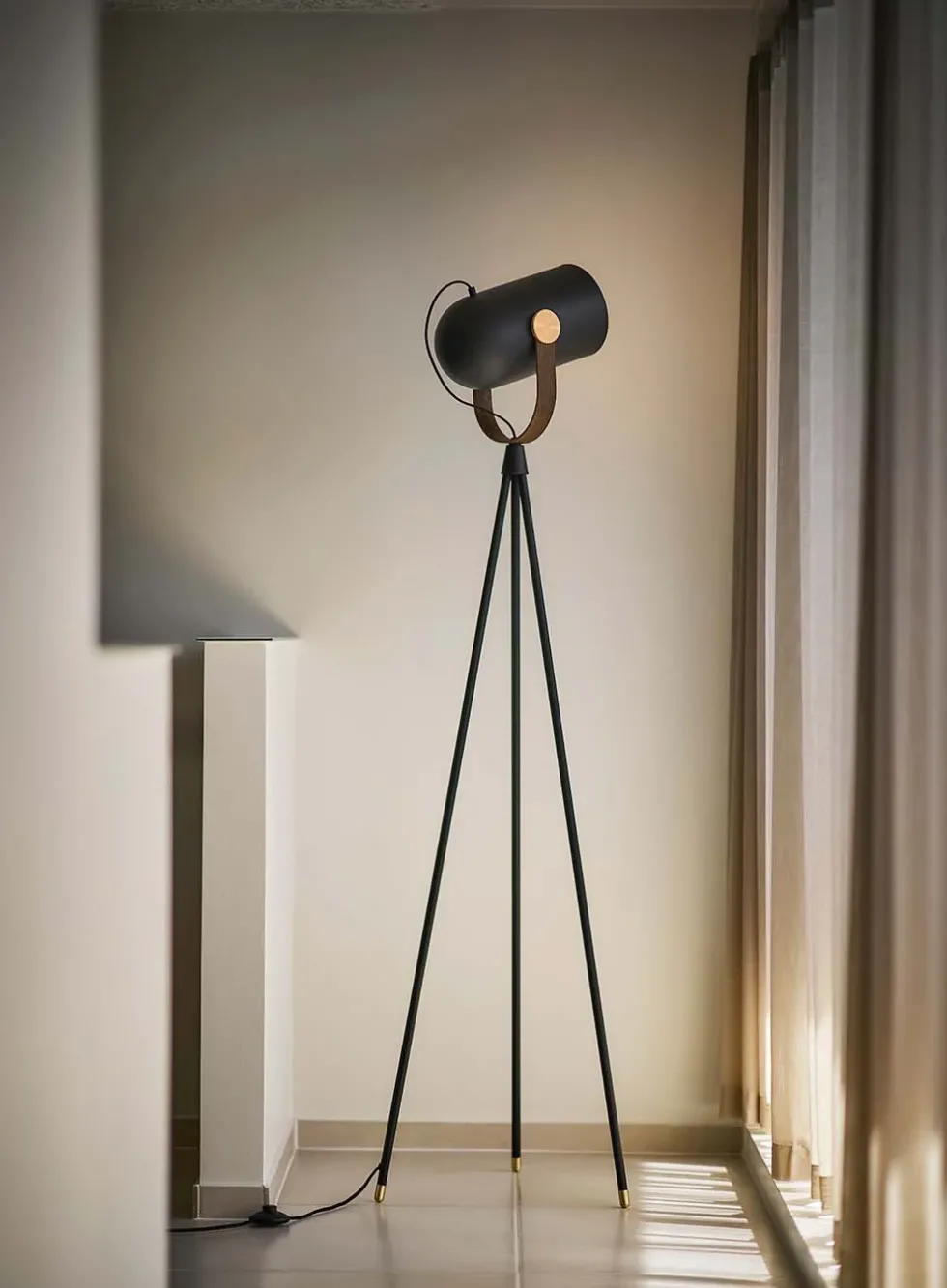 Carronade II gulvlampe