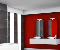Cosenza dobbel baderomslampe - m/stikkontakt IP44