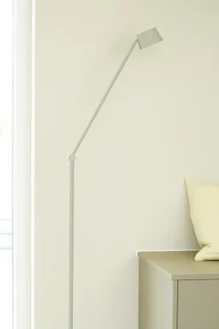 Direction F1 gulvlampe 2700 kelvin - trinnløs dimmer