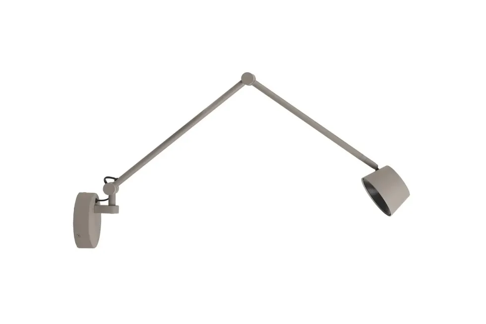 Direction vegglampe lang 2700 kelvin - trinnløs dimmer