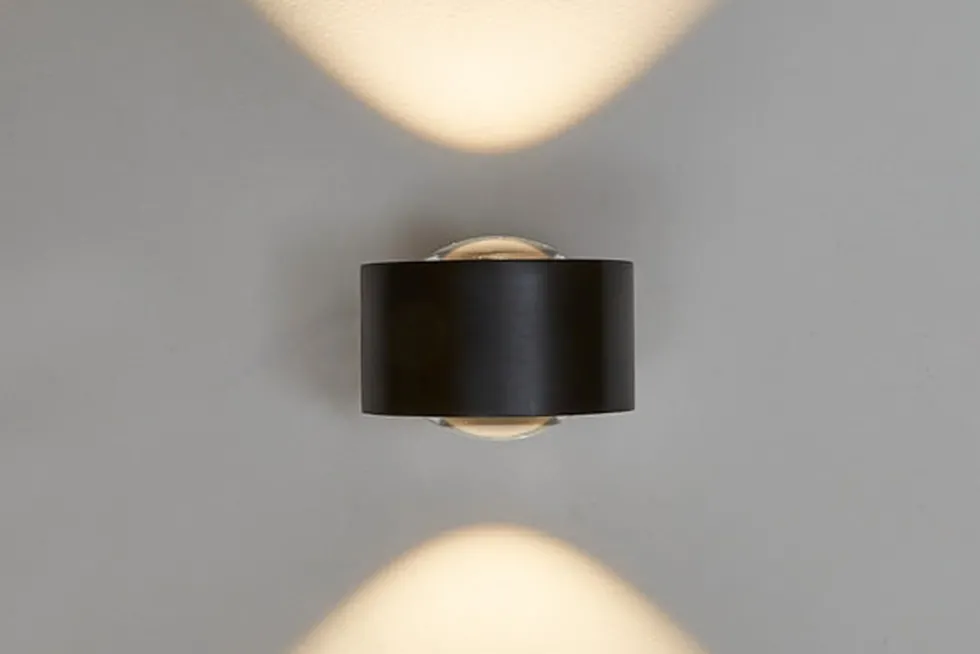 Easy Lens vegglampe opp/ned - dim to warm