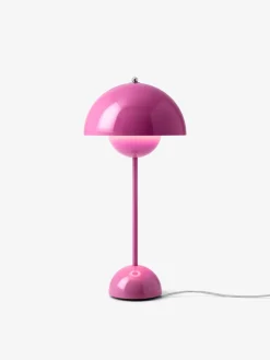 Flowerpot VP3 bordlampe