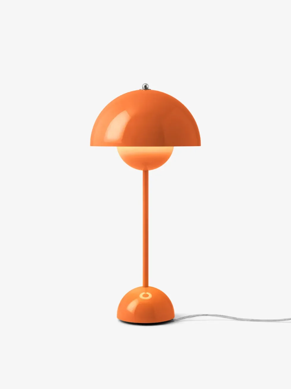 Flowerpot VP3 bordlampe