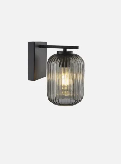 Ina vegglampe