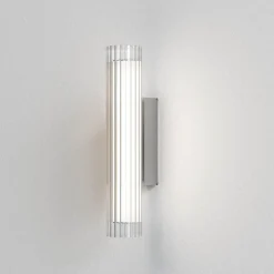 Io 420 vegglampe IP44 - Krom
