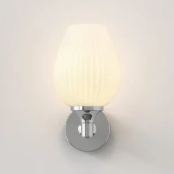 Liberty vegglampe for baderom IP44