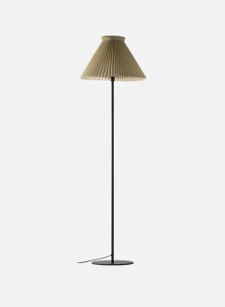 LK334 gulvlampe m/skjerm