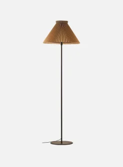 LK334 gulvlampe m/skjerm