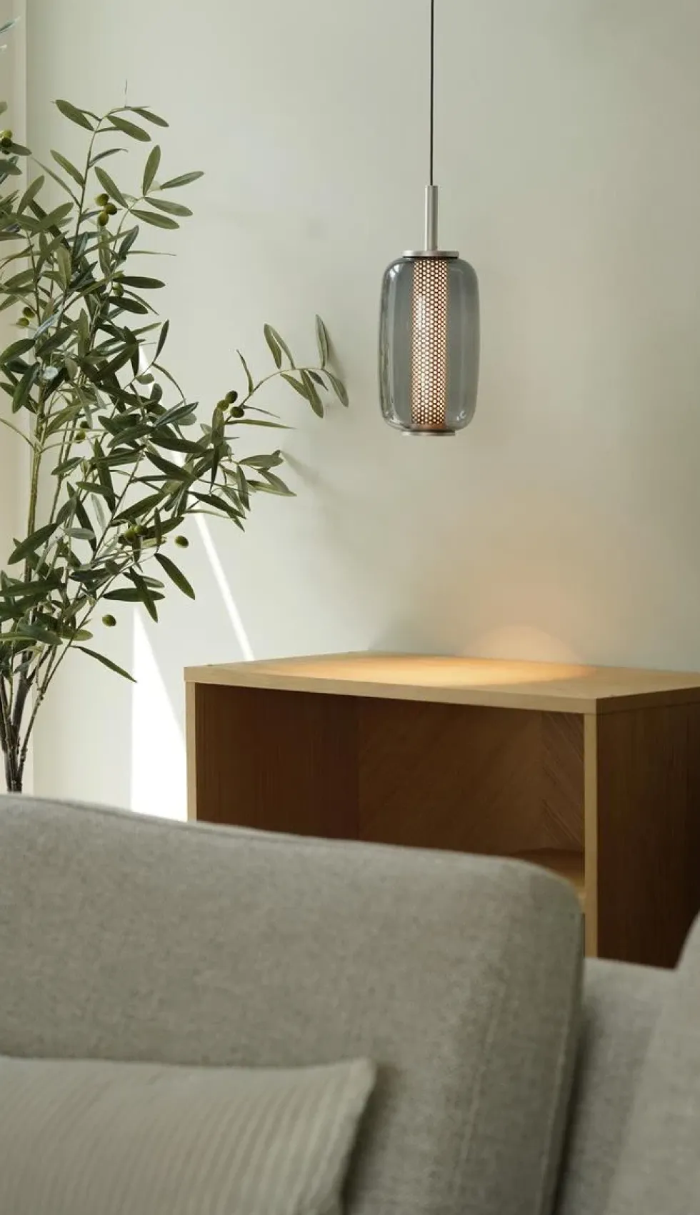 Midnight takpendel i glass med spot - ø13/h31 2700 kelvin - dimbar