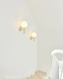 Miira vegglampe