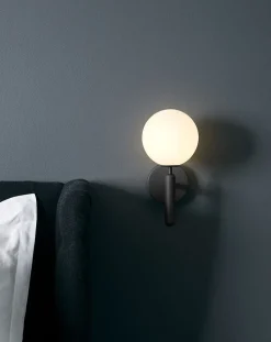 Miira vegglampe