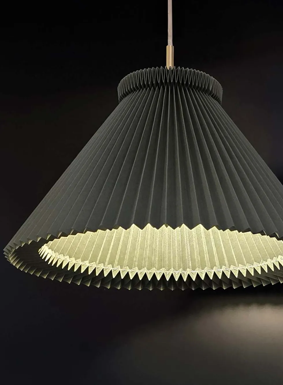 Model 1 taklampe Ø30