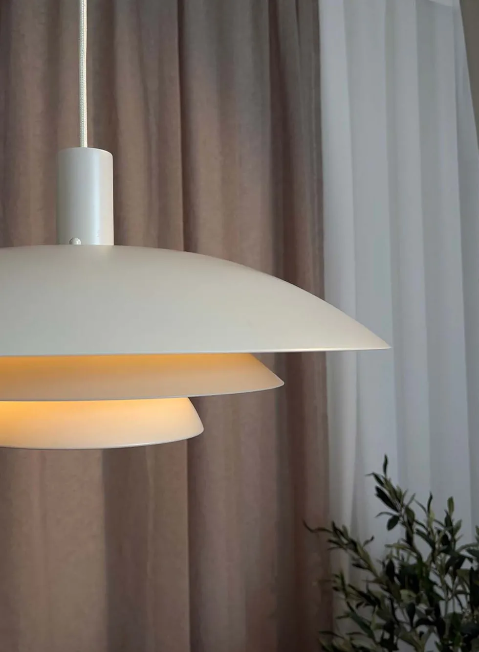 Nivå taklampe Ø45