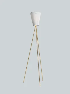Oslo Wood gulvlampe gull med skjerm