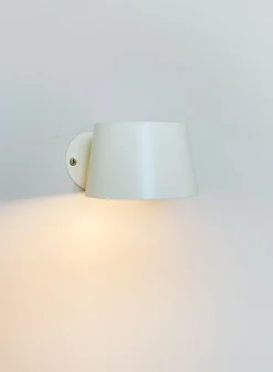 Recharge oppladbar vegglampe med magnetfeste