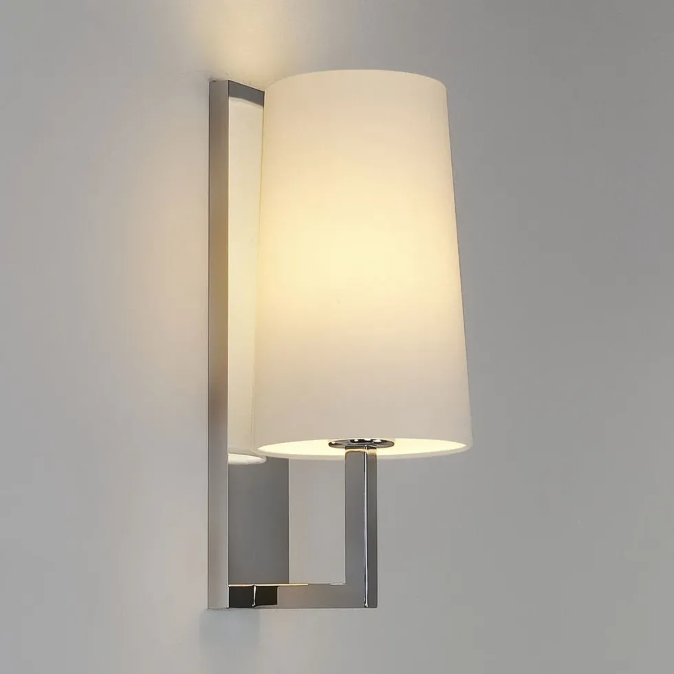 Riva 350 vegglampe