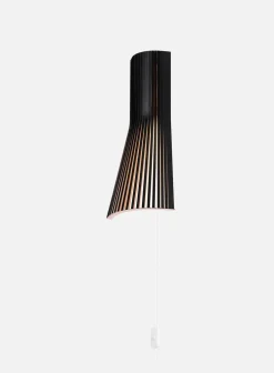 Secto Small 4237 vegglampe for hjørne