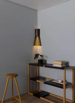 Secto Small 4237 vegglampe for hjørne