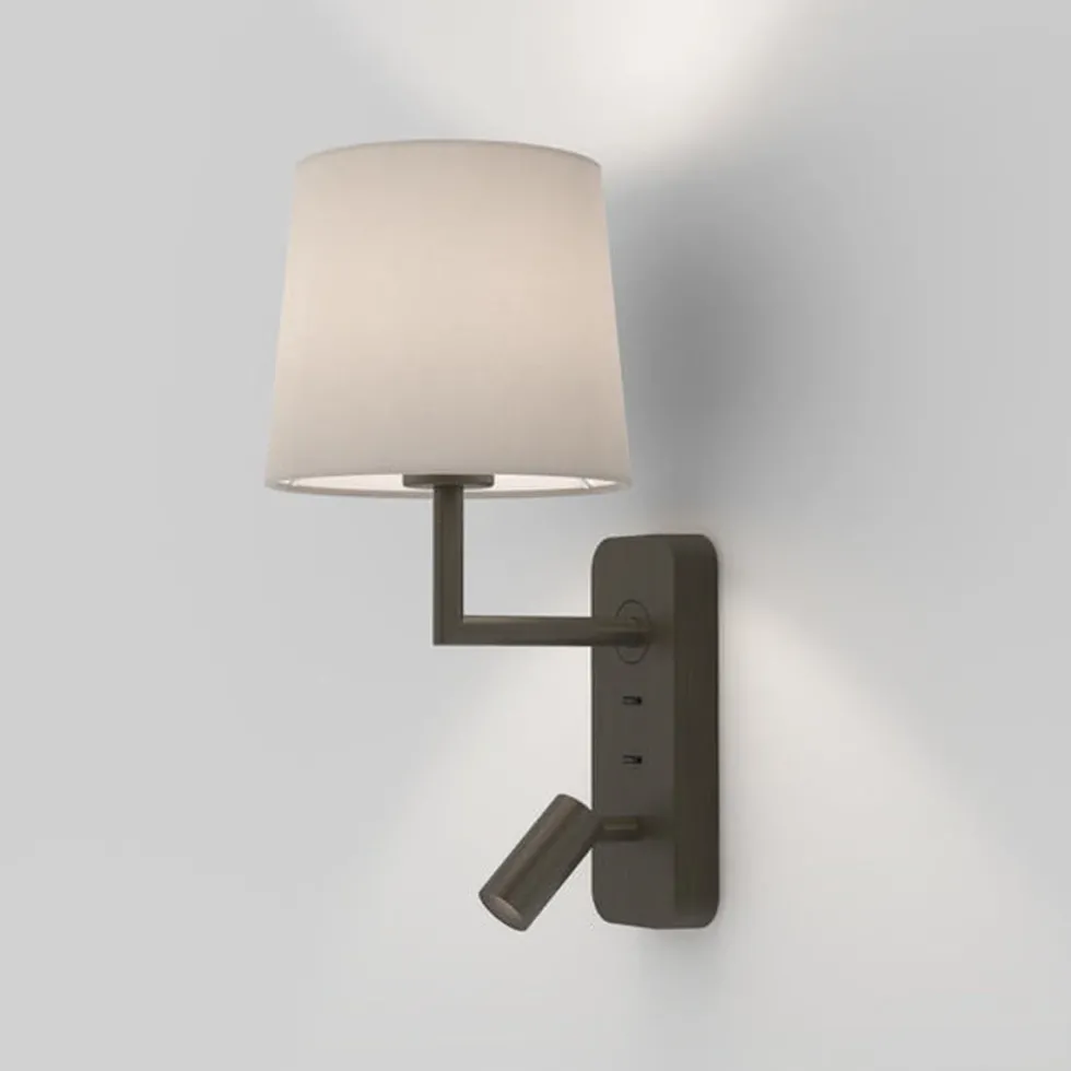 Side by Side vegglampe med skjerm