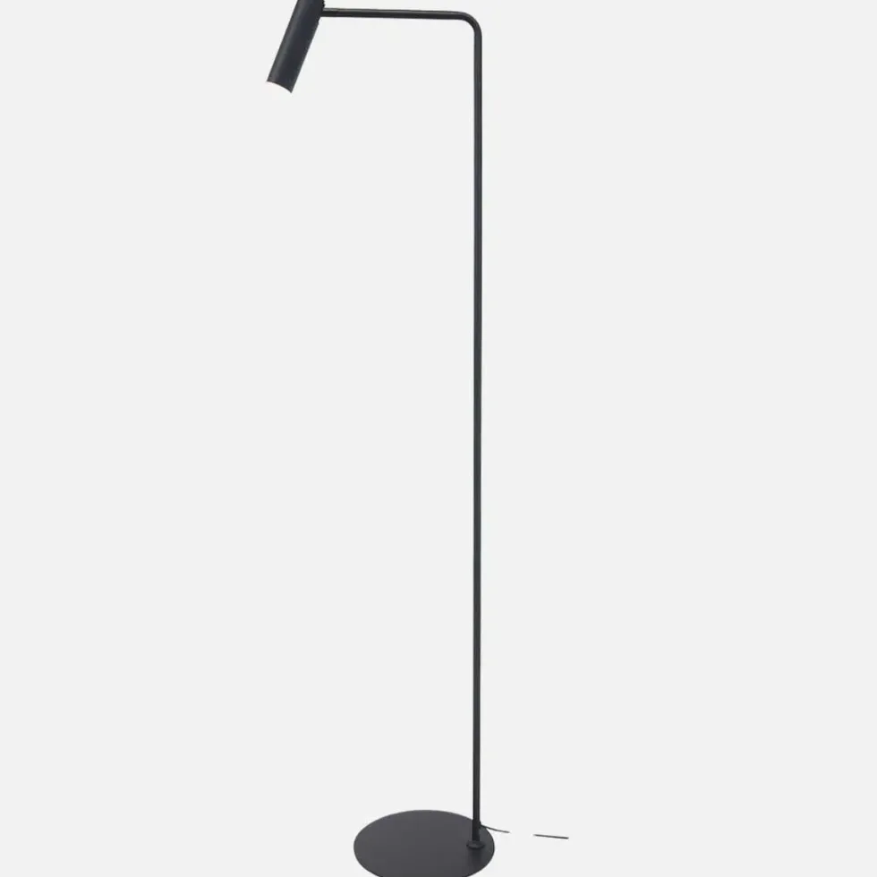 Slim gulvlampe