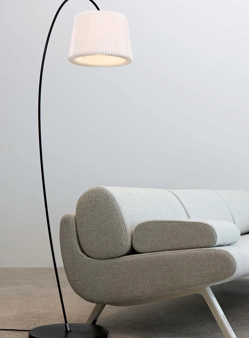 Snowdrop gulvlampe m/skjerm