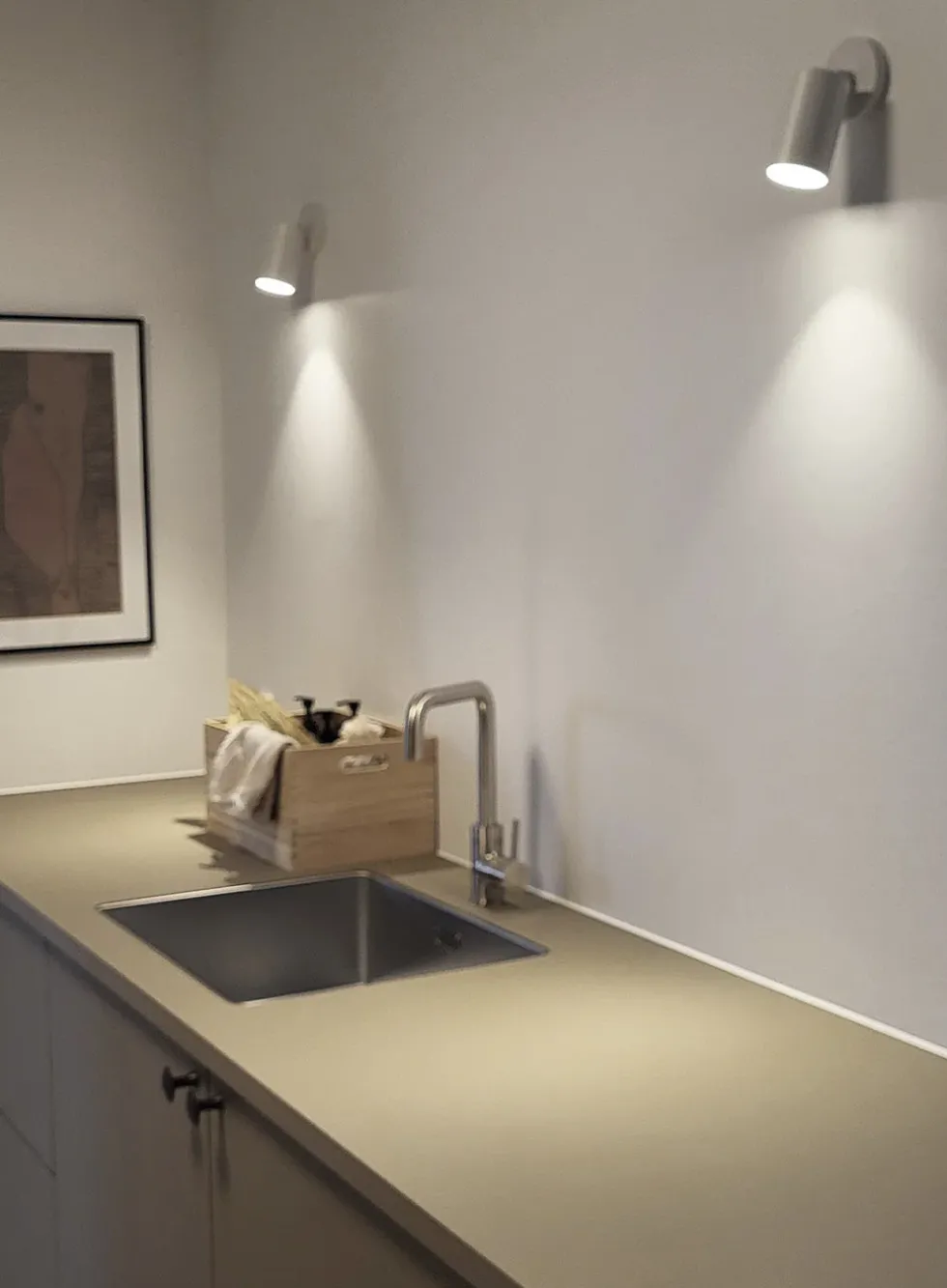 SpotOn vegglampe - rund m/bryter GU10
